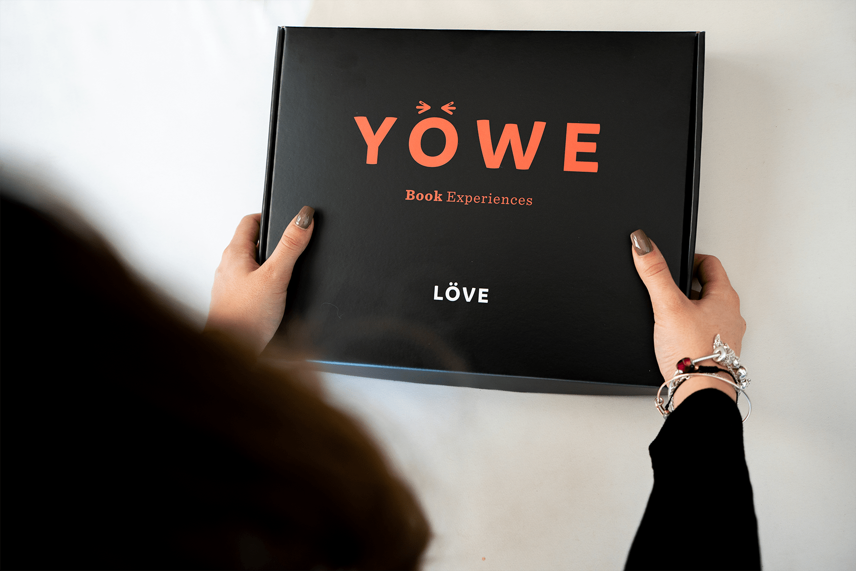 YÖWE LÖVE